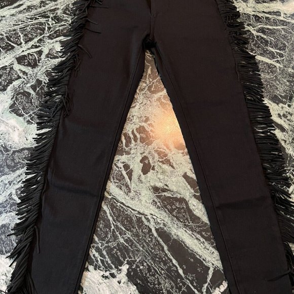 NWT Women's AQUA FRINGE RAW HEM black skinny JEANS size 26 high rise $98 - Picture 3 of 9